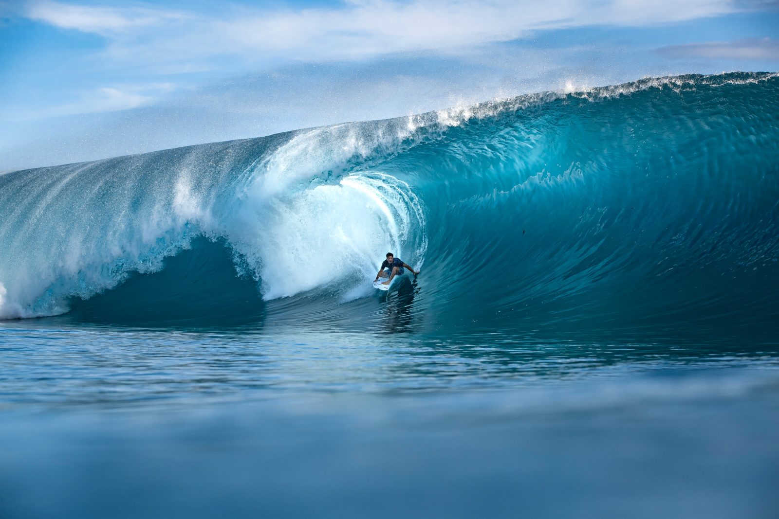 Big Wave Surfing: Tahiti's historic swell